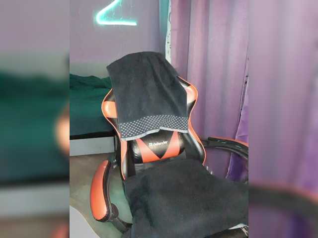 a-squirter's BongaCams show and profile