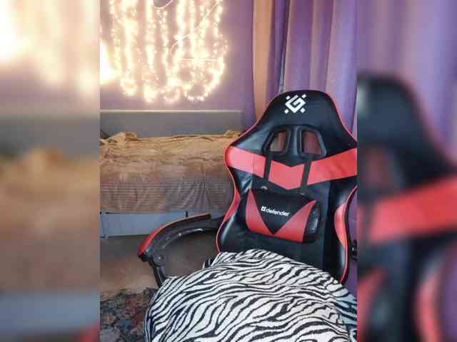 a-squirter Live Webcam on BongaCams