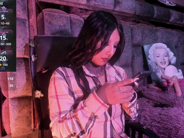 chantallthx's BongaCams show and profile