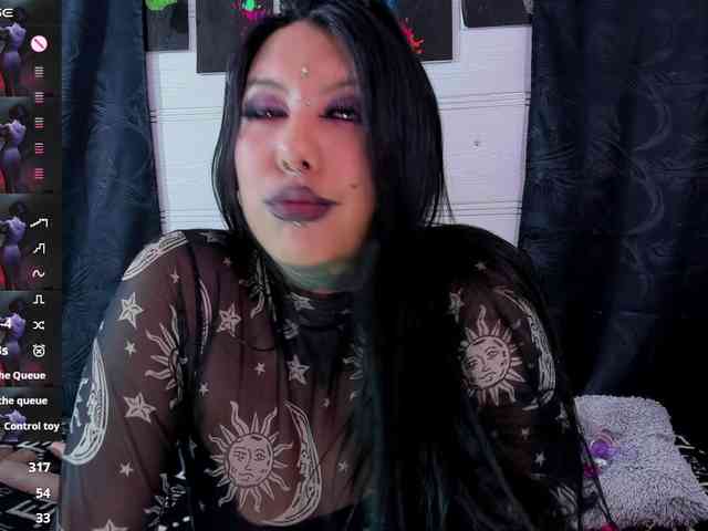 Chantallthx webcam