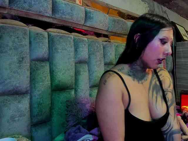 chantallthx chantallthx