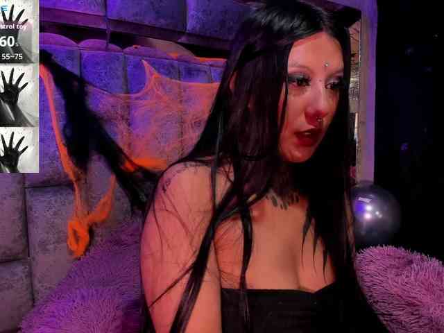 Chantallthx webcam