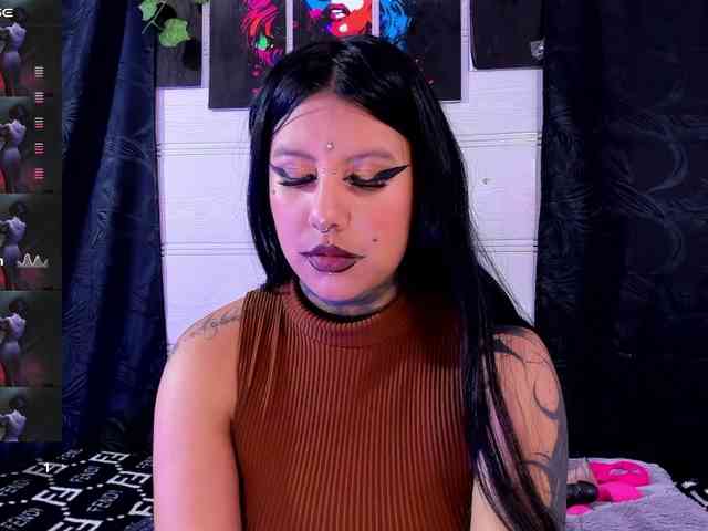 Chantallthx webcam
