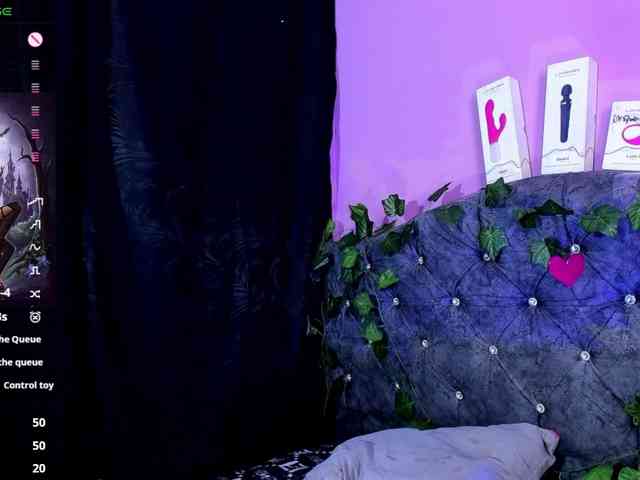 Chantallthx webcam