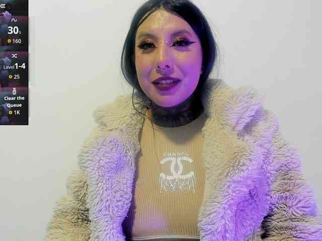 Chantallthx webcam