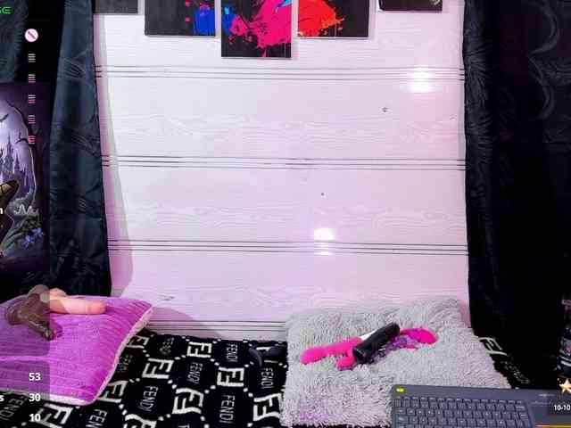 Chantallthx webcam