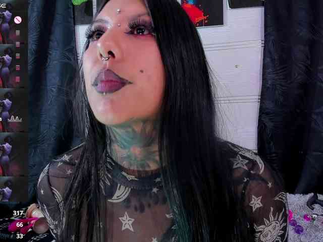 Chantallthx webcam