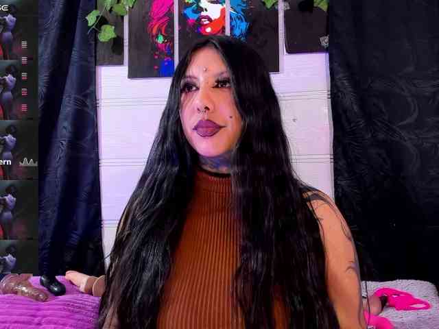 Chantallthx webcam