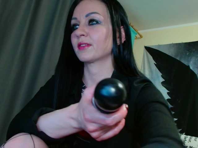 Monkey104's BongaCams show and profile