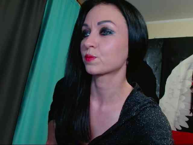 Monkey104 Live Webcam on BongaCams