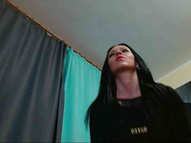 Monkey104 Live Webcam on BongaCams