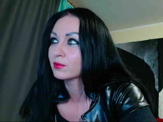 Mistress_Zoe1