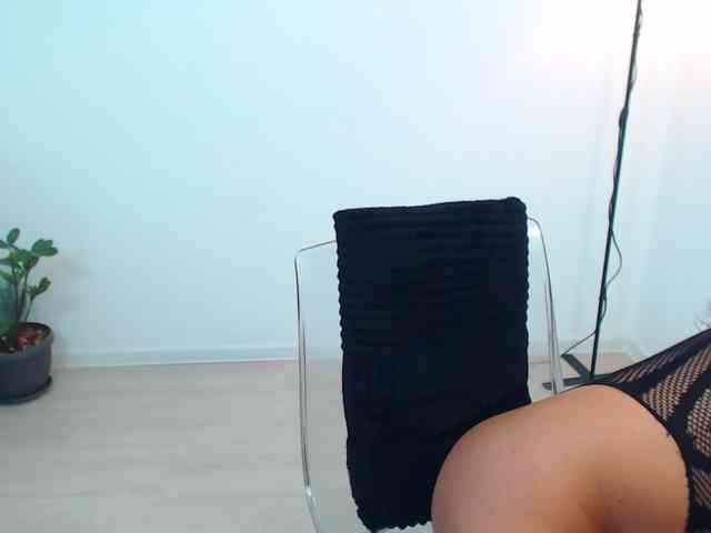 LovelyBrownie webcam
