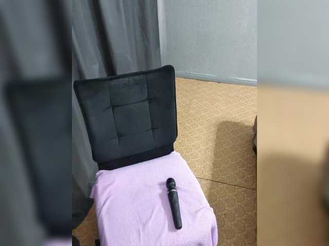 --ALEKSA-'s BongaCams show and profile