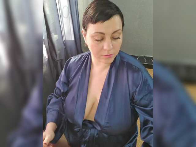 --ALEKSA-'s BongaCams show and profile