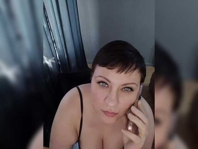 --ALEKSA-'s BongaCams show and profile