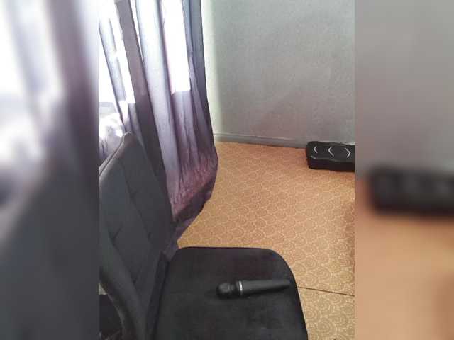 --ALEKSA-'s BongaCams show and profile