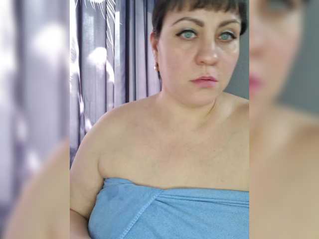 --ALEKSA-'s BongaCams show and profile
