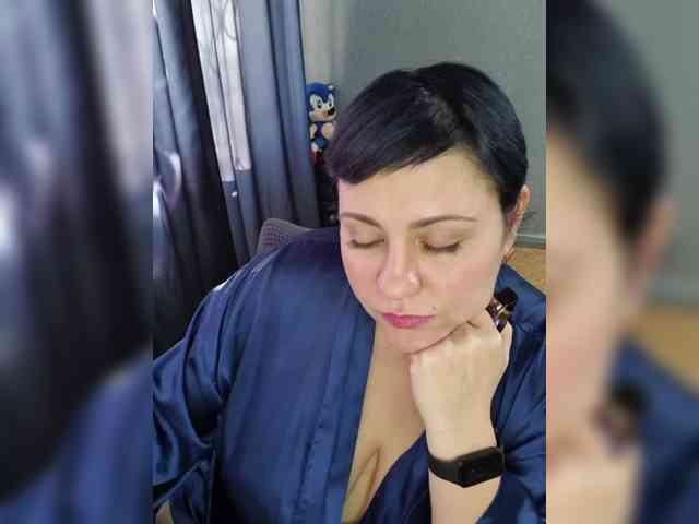 --ALEKSA- Live Webcam on BongaCams