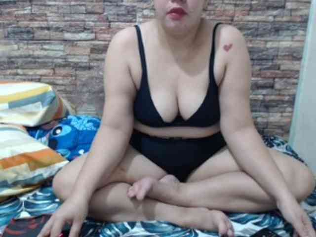 michelle217 Live Webcam on BongaCams