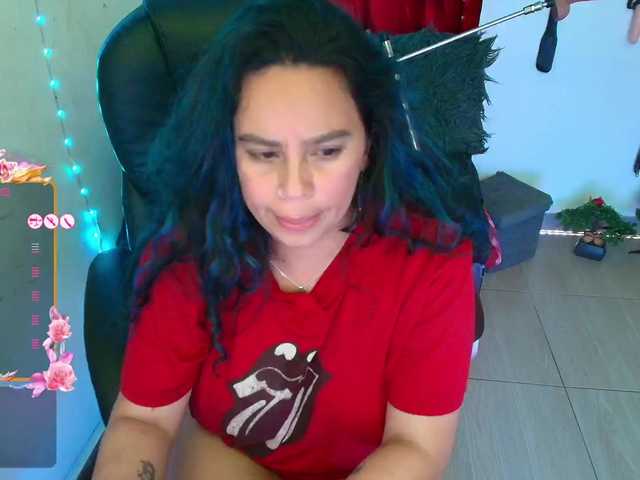 elektra-32's BongaCams show and profile