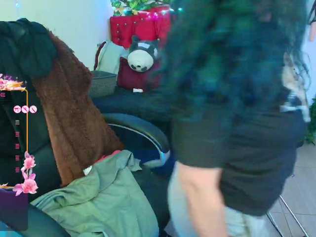 elektra-32's BongaCams show and profile