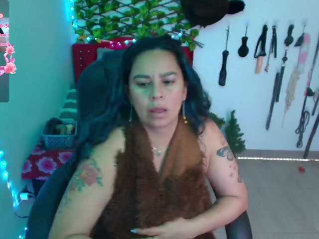 elektra-32's BongaCams show and profile