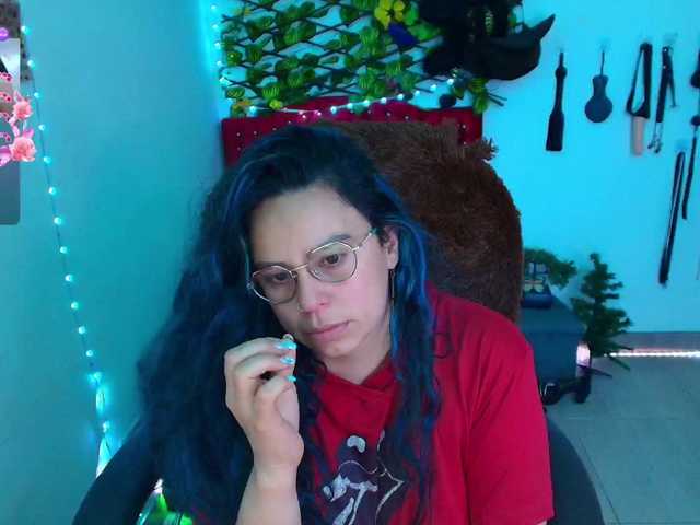 elektra-32's BongaCams show and profile