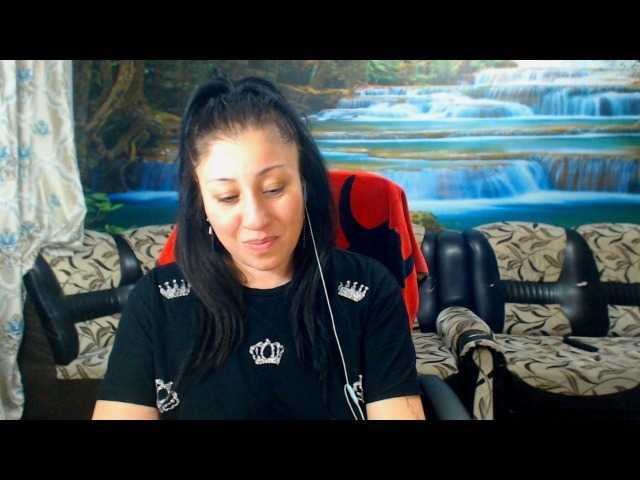 MoistMady's BongaCams show and profile