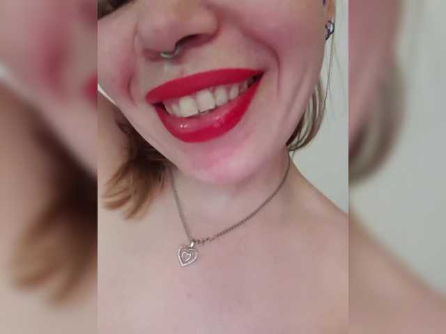 elaizza from BongaCams is Freechat