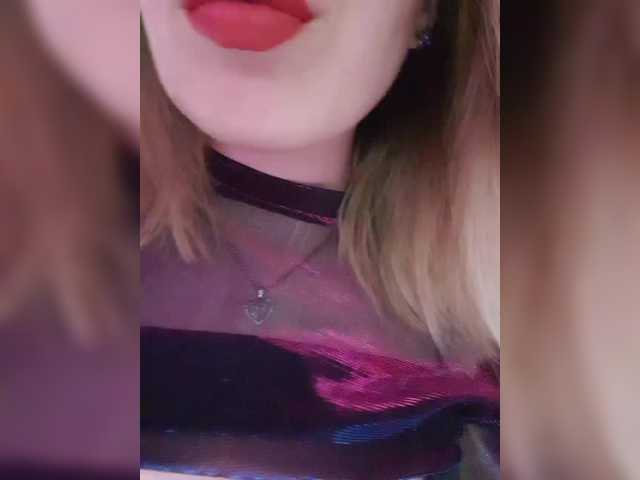 elaizza from BongaCams is Freechat