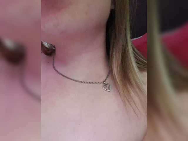 __EElaIzzza__ webcam