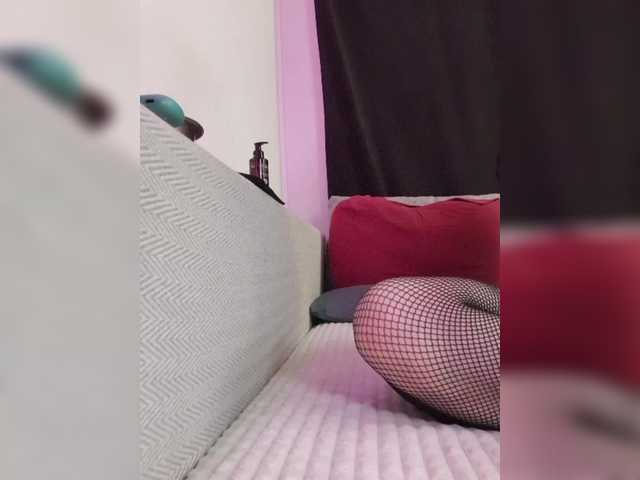 elaizza from BongaCams is Freechat