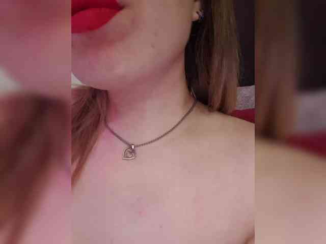 __EElaIzzza__ webcam