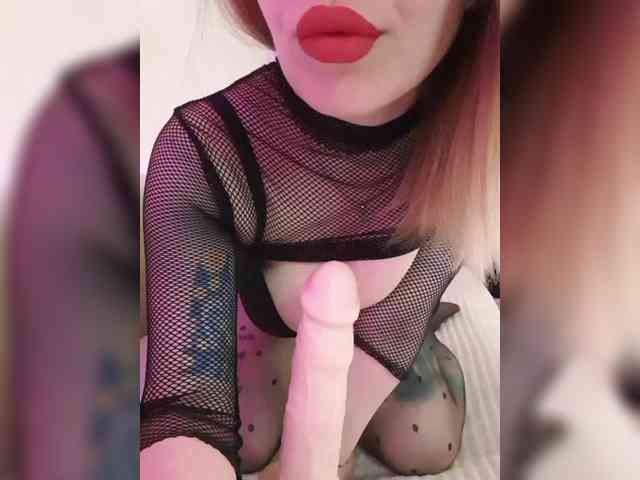 _ElaIzzza webcam