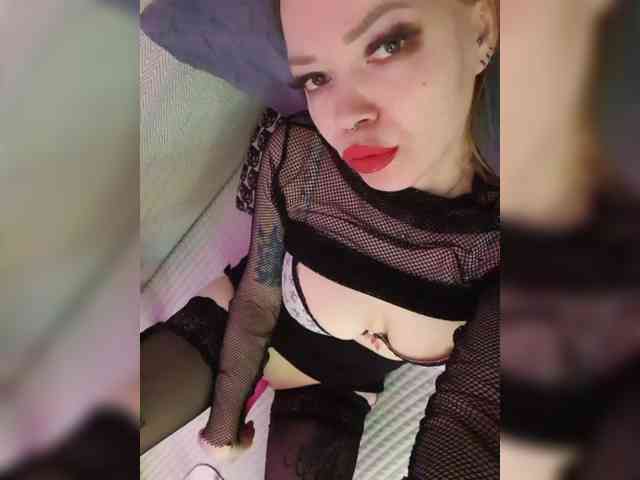 ElaIzza webcam