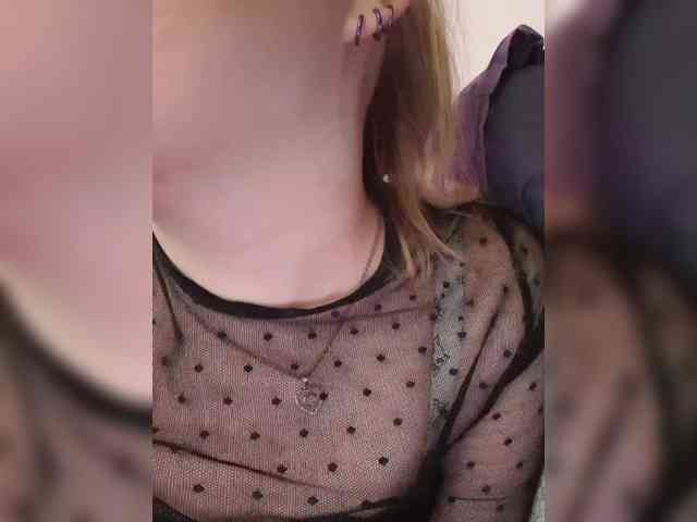 ElaIzza webcam