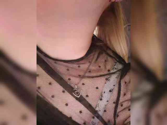 ElaIzza webcam