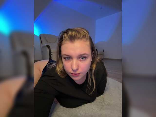 jucieLussie's BongaCams profile