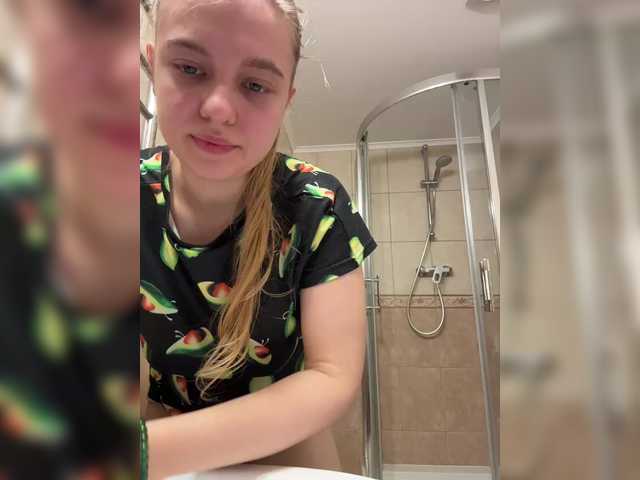 jucieLussie from BongaCams is Freechat