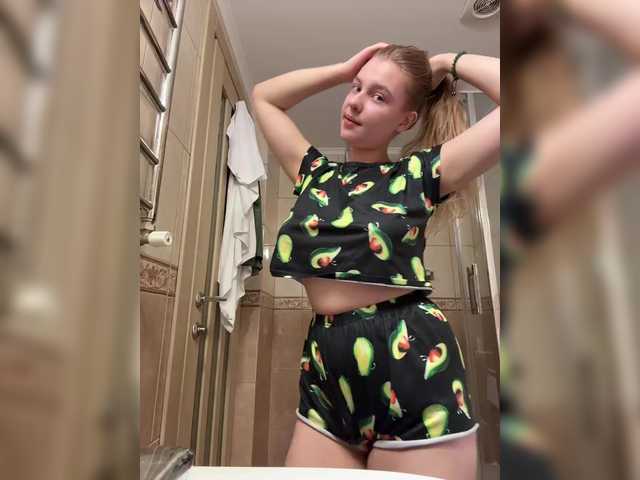 jucieLussie from BongaCams is Freechat