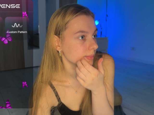 jucieLussie Live Webcam on BongaCams