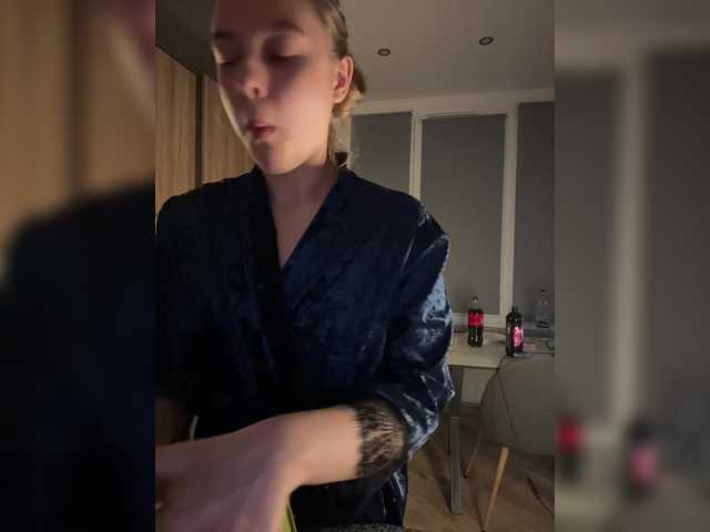 Checkout a beautiful night with the hypnotic JucieLussie ready for dirty fun jucieLussie from BongaCams