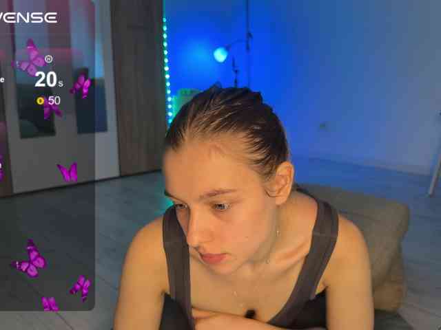 jucieLussie webcam