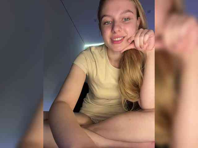 jucieLussie webcam