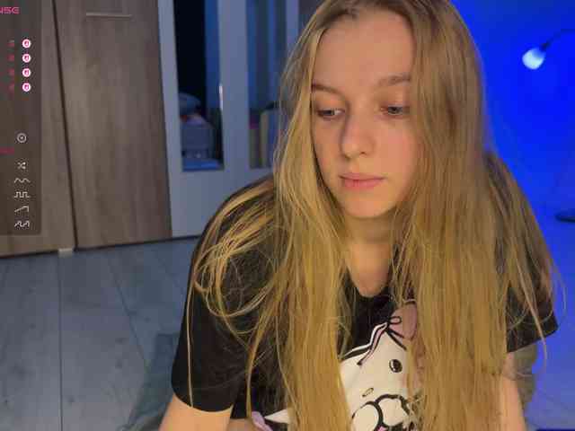 jucieLussie webcam