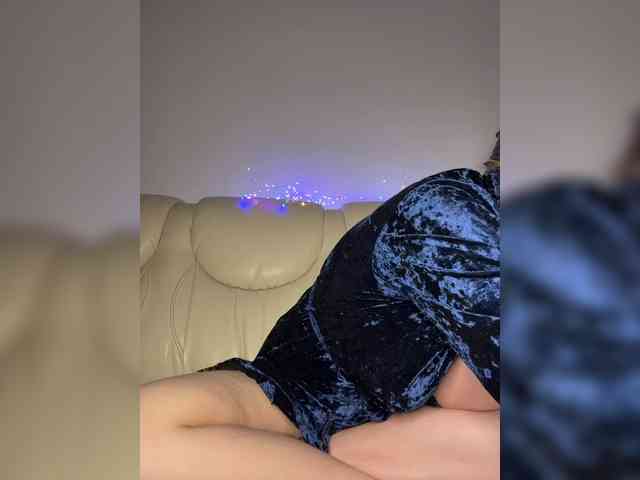 jucieLussie webcam