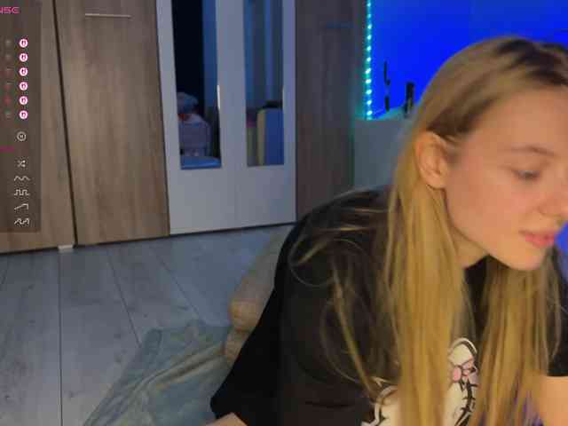 jucieLussie webcam