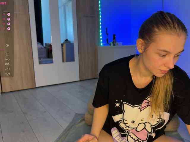 jucieLussie webcam