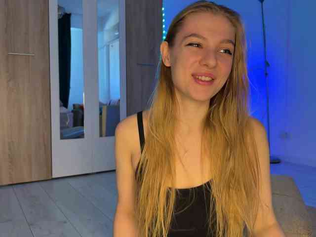 jucieLussie webcam
